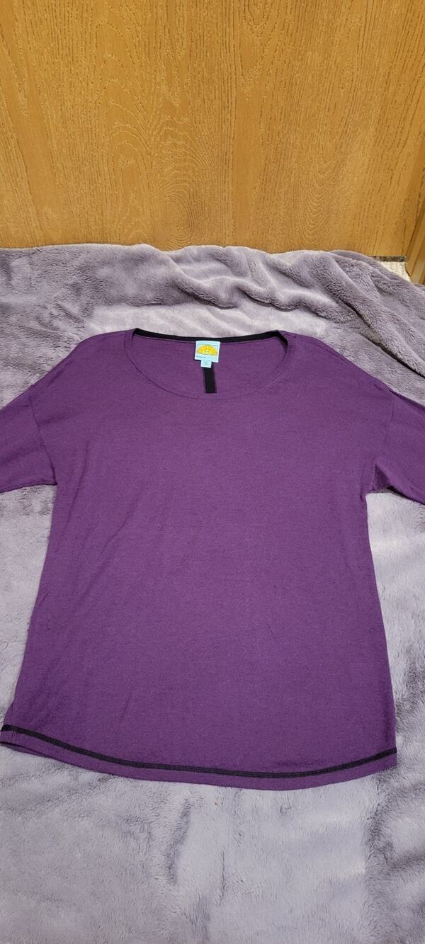 C & C California Wool Cashmere Sweater Women M Purple Fall Quiet Luxury Winter